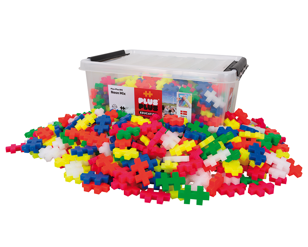 PLUS-PLUS BIG neon – duże kolorowe elementy podczas zabawy