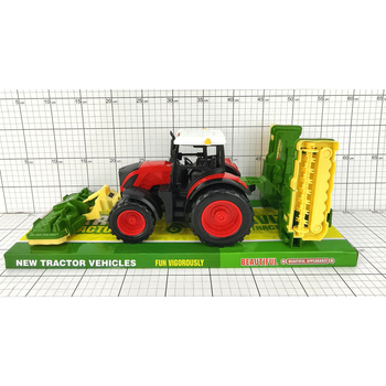 TRAKTOR Z MASZYNĄ POD KLOSZEM