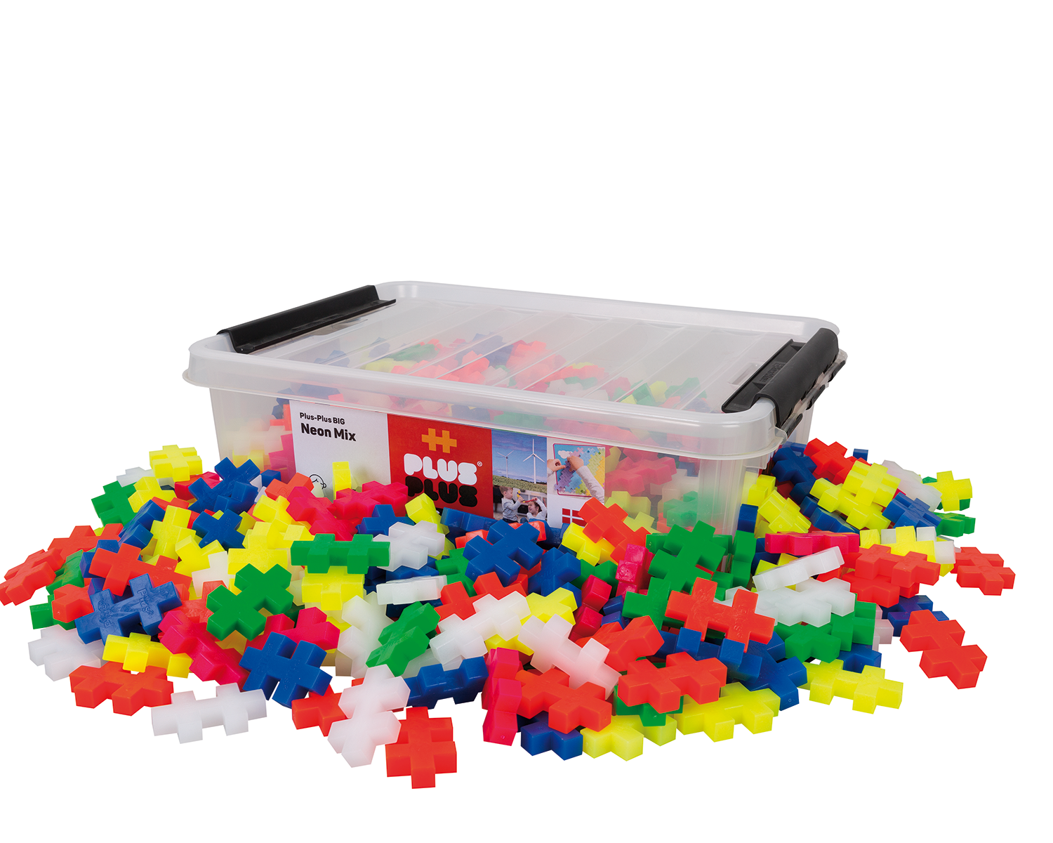 Dzieci bawiące się klockami BIG MIX tworząc kolorowe konstrukcje