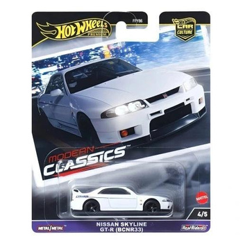 Hot Wheels Kultowe auto Nissan Skyline HRV99 Mattel