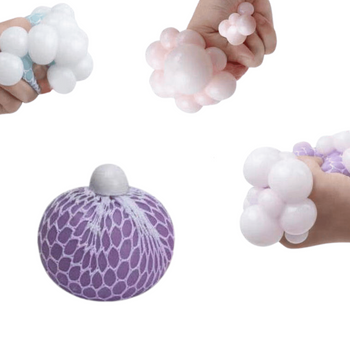 GNIOTEK ZABAWKA DZIEŃ DZIECKA ANTYSTRESOWY PIŁKA ŚCISKANIA ZABAWY WINOGRONO