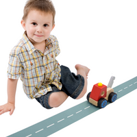 SAMOCHÓD AUTKO DREWNIANE ULICA DROGA TAŚMA MATA 