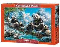 Puzzle 2000 Pandas' Winter Fun Castorland
