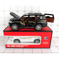 TOYOTA PRADO 1:24 ŚW./DŹ.METAL W PUDEŁKU