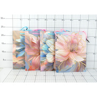 Torba ozdobna mała papierowa elegancka na prezent różne wzory