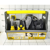 NARZĘDZIA NA BAT. W WALIZCE